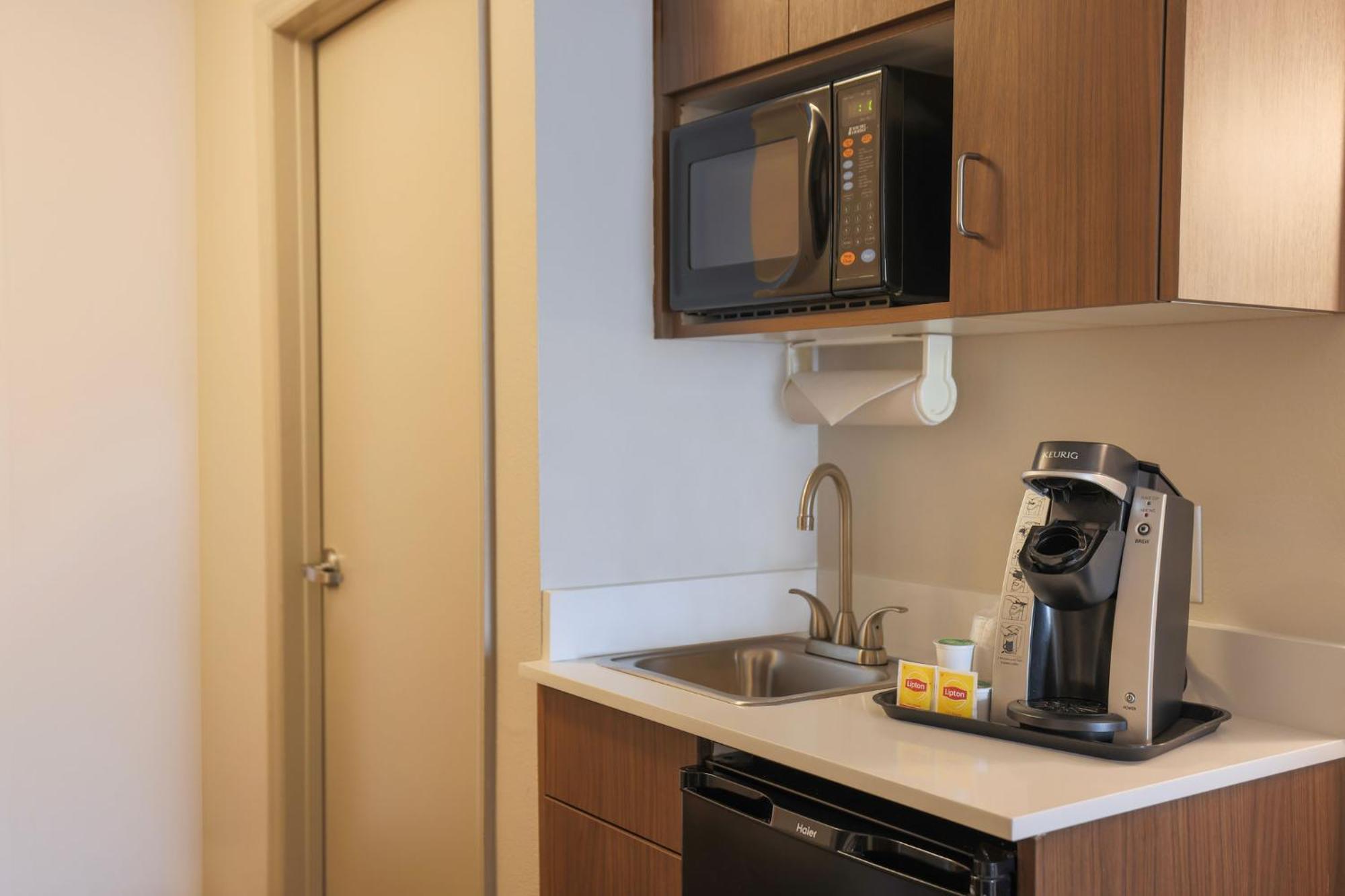 Holiday Inn Express Hotel & Suites Raleigh North - Wake Forest By Ihg Exterior photo